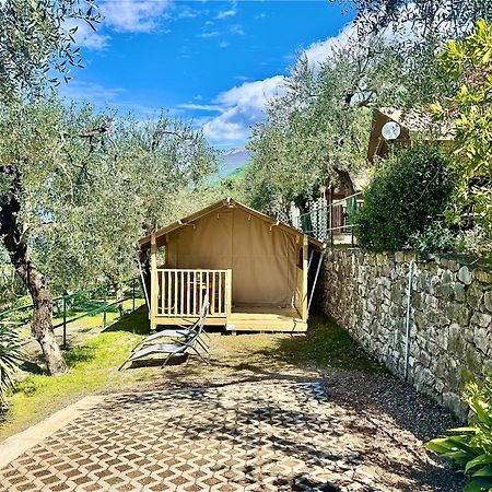 Monja Camping Village Brenzone sul Garda Ngoại thất bức ảnh