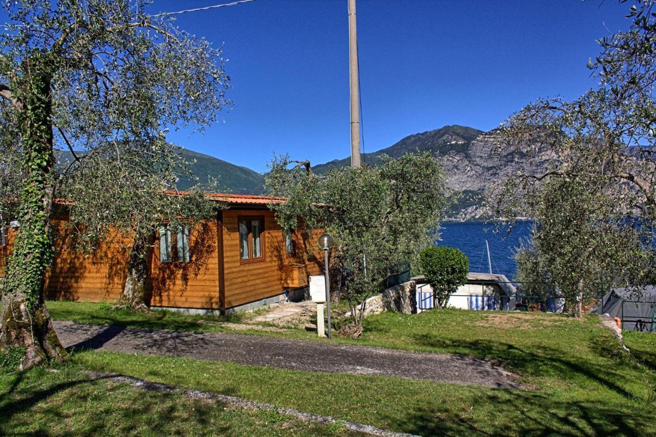 Monja Camping Village Brenzone sul Garda Ngoại thất bức ảnh