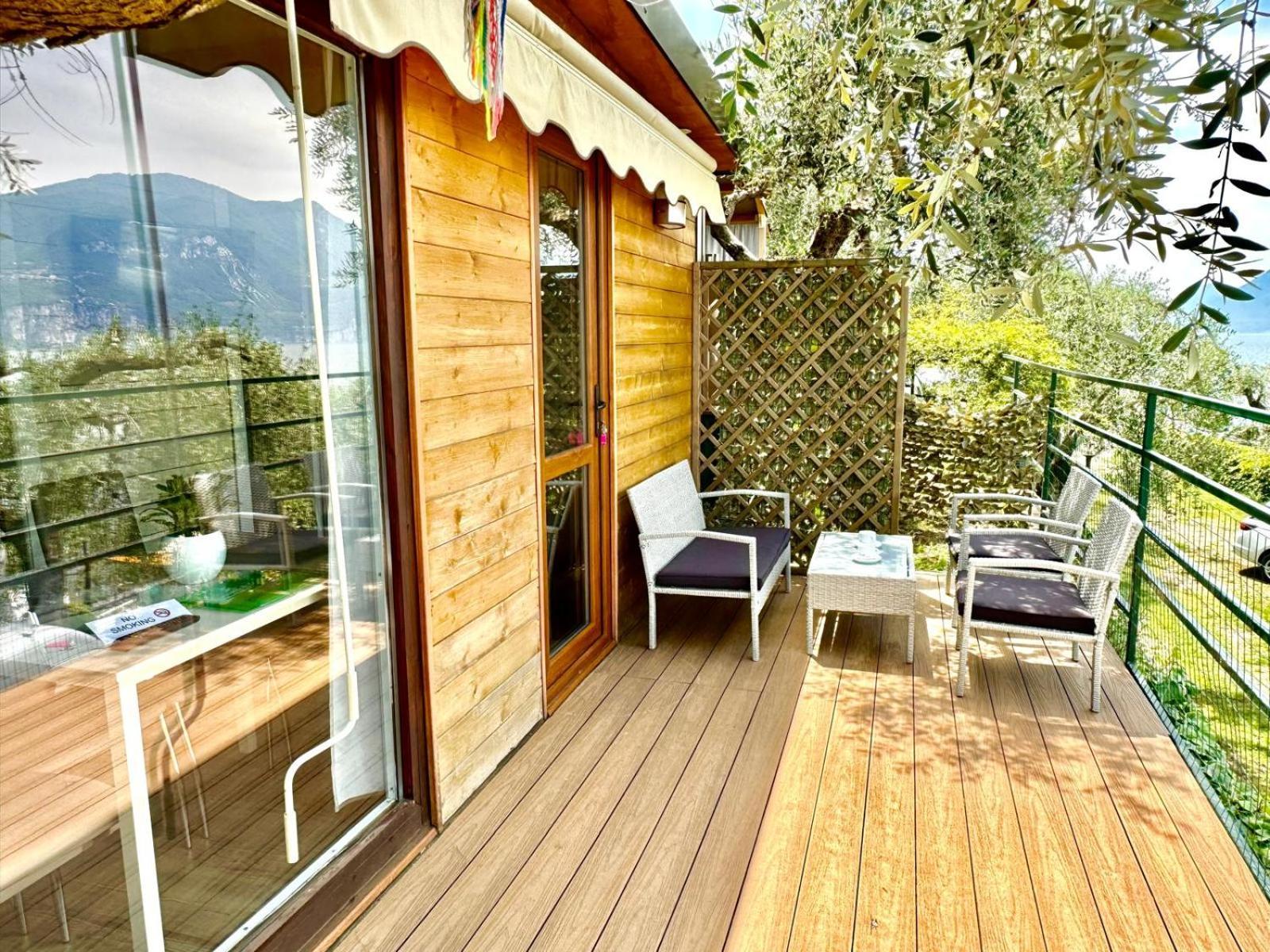 Monja Camping Village Brenzone sul Garda Ngoại thất bức ảnh
