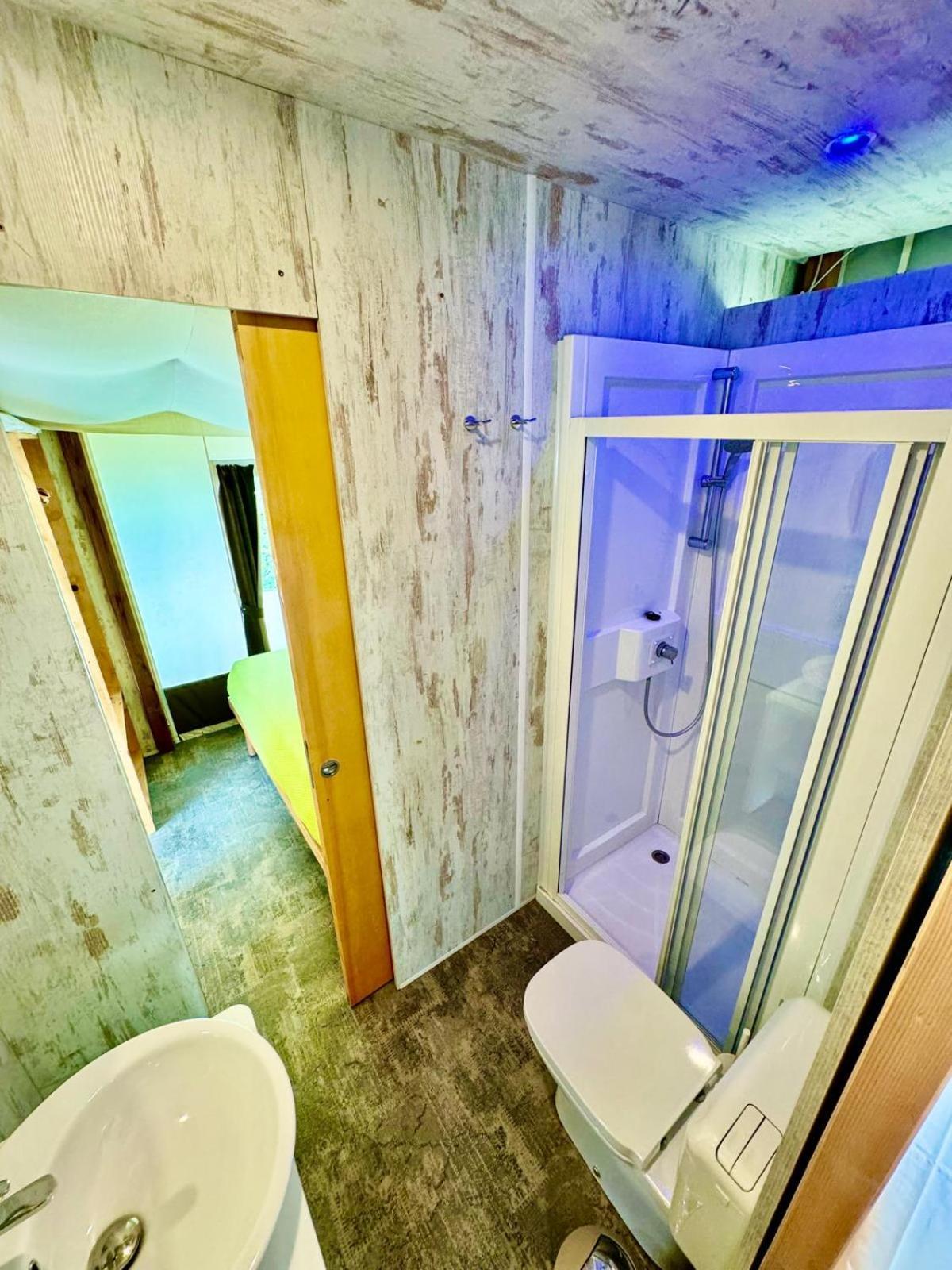 Monja Camping Village Brenzone sul Garda Ngoại thất bức ảnh