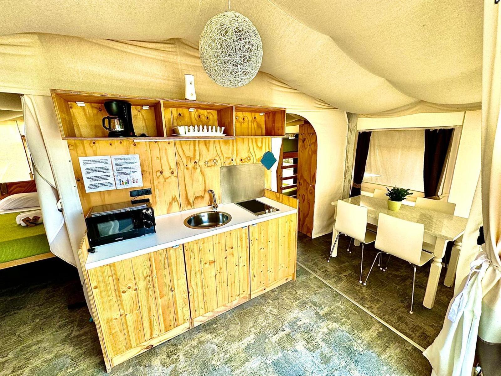 Monja Camping Village Brenzone sul Garda Ngoại thất bức ảnh