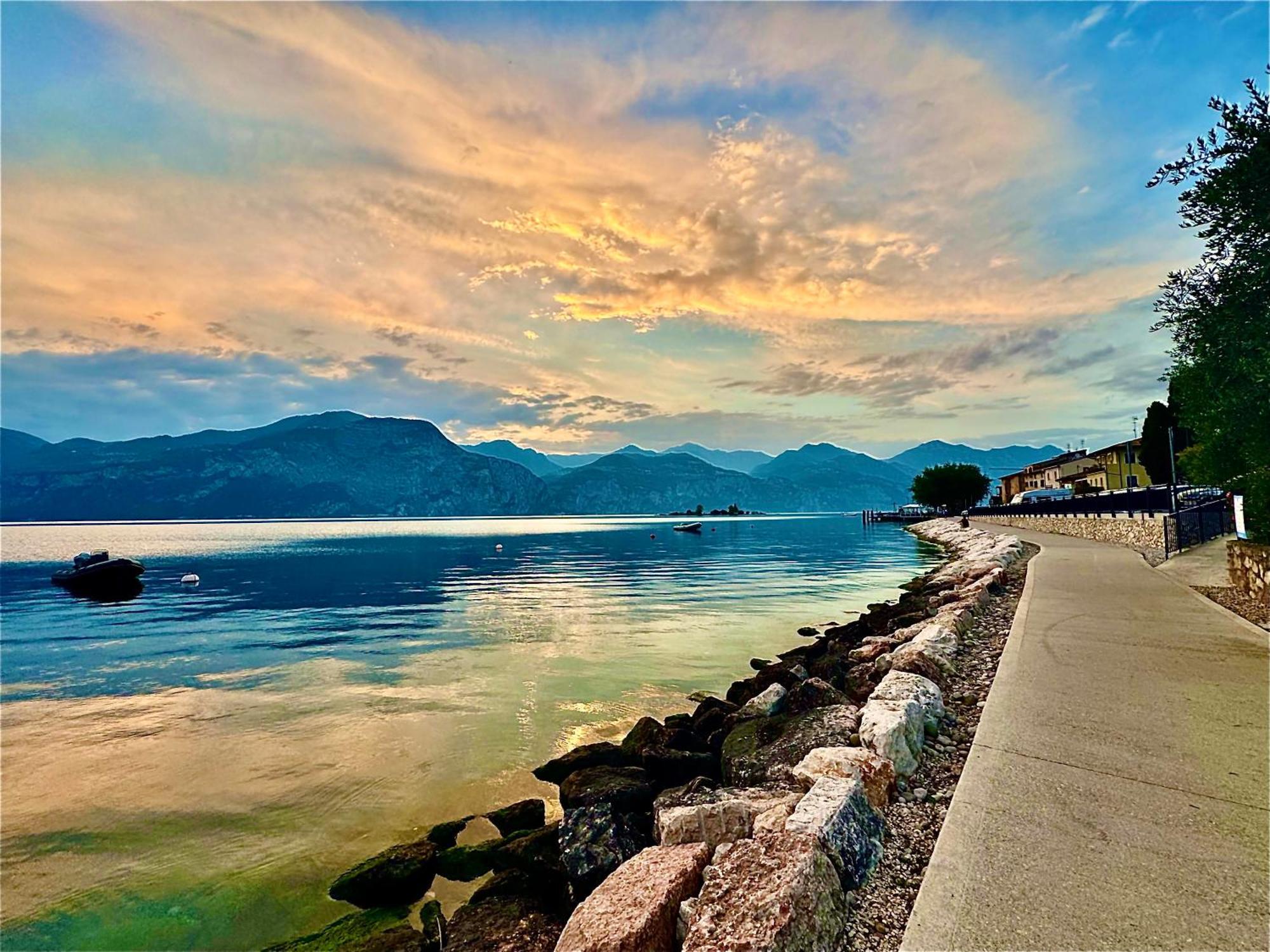 Monja Camping Village Brenzone sul Garda Ngoại thất bức ảnh