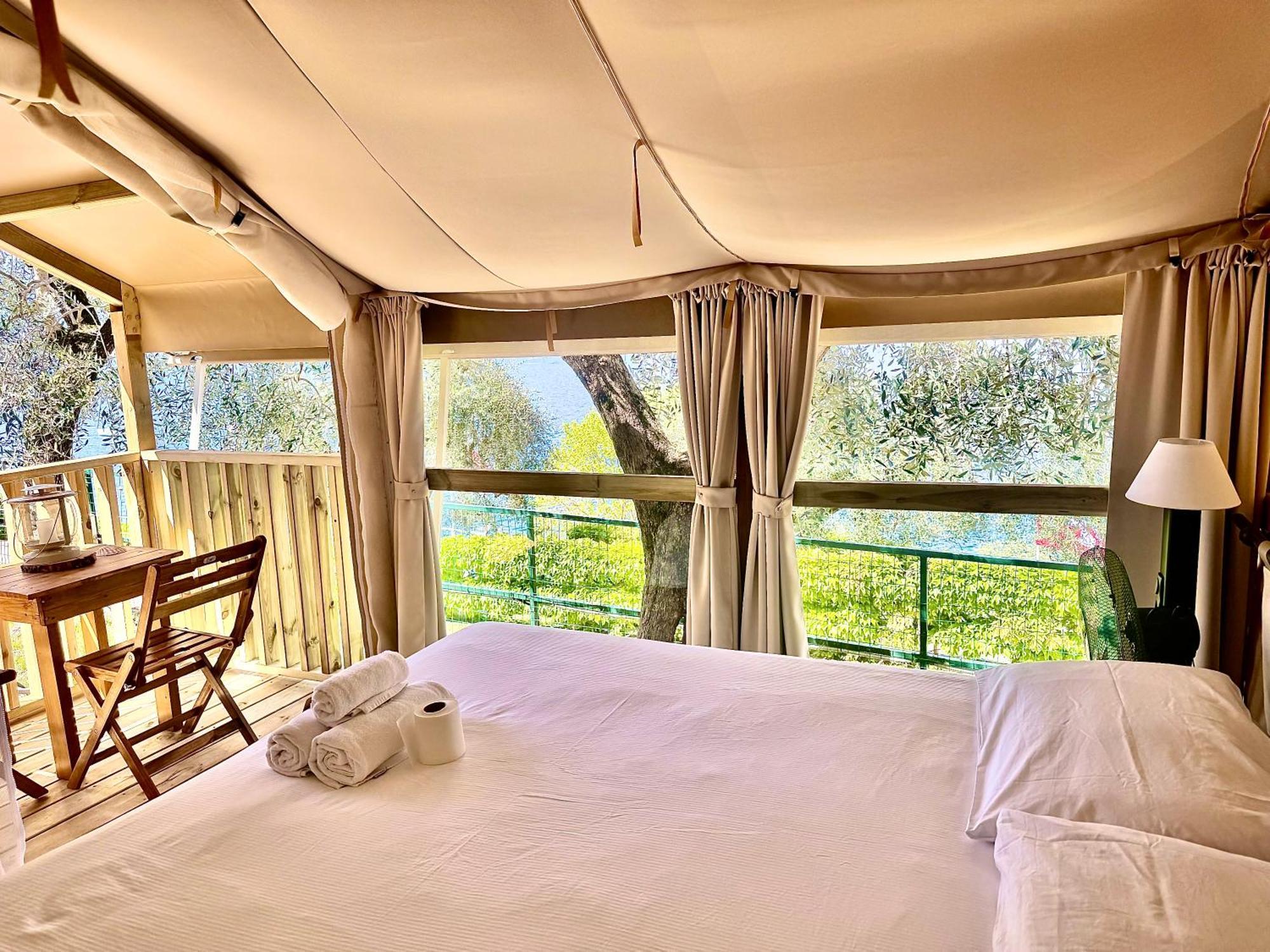 Monja Camping Village Brenzone sul Garda Ngoại thất bức ảnh