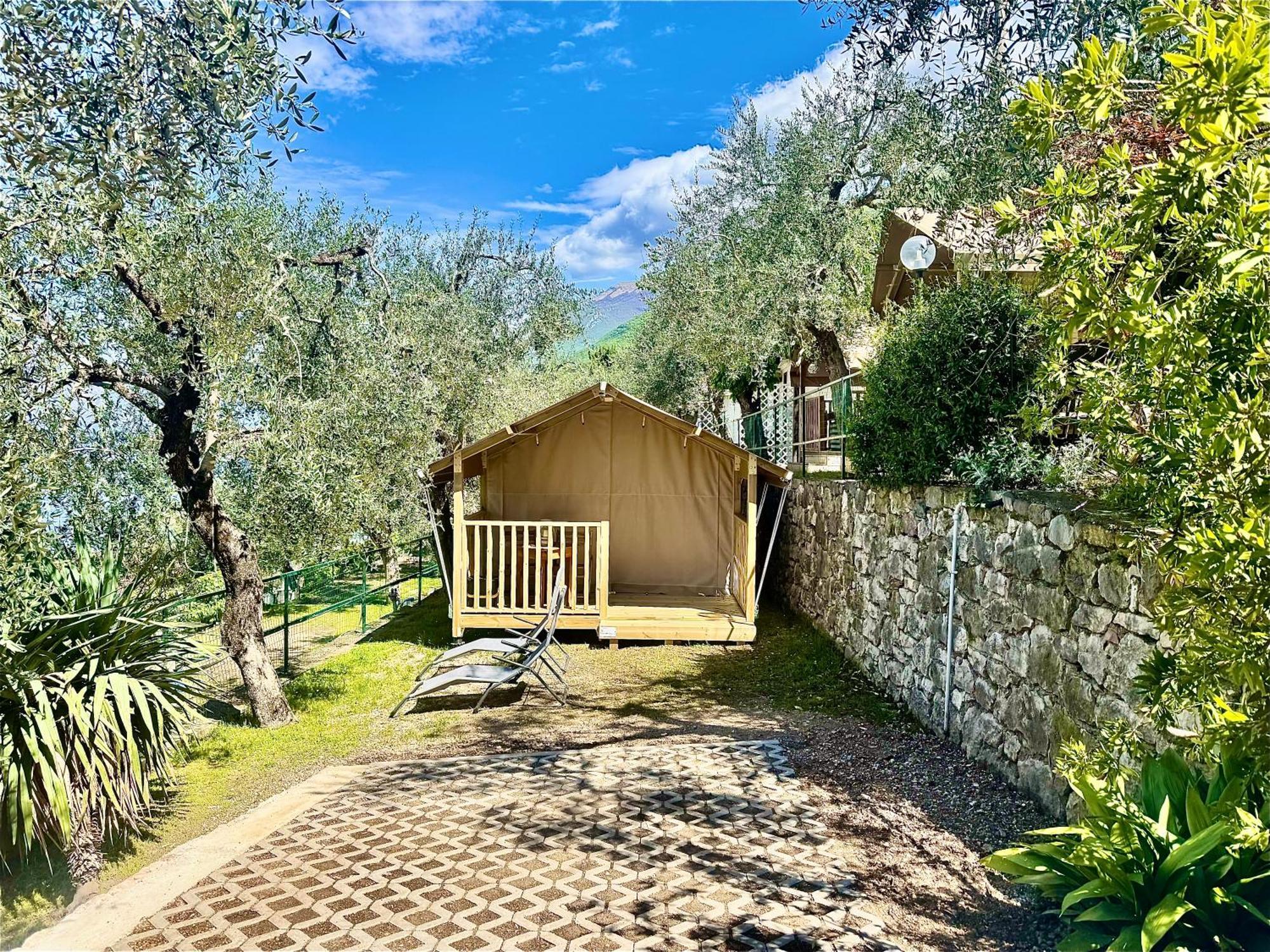 Monja Camping Village Brenzone sul Garda Ngoại thất bức ảnh